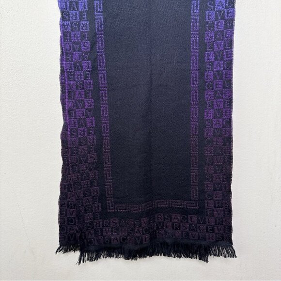 Versace Unisex Purple Ombre Geometric One Size Woven Scarf - Picture 8 of 15